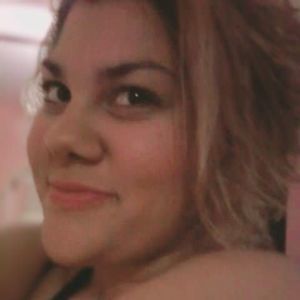 Meet your Posher, Caridad